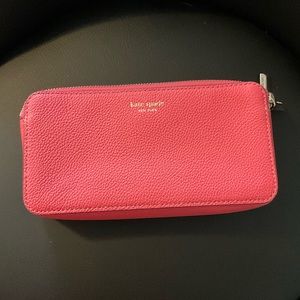 EUC Kate Spade double zip clutch